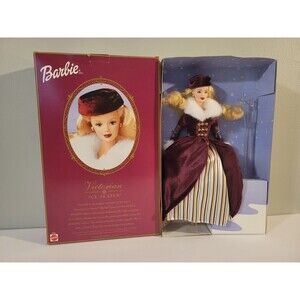 2000 Vintage "SPECIAL EDITION" Victorian Ice Skater 27431 MATTEL NEW